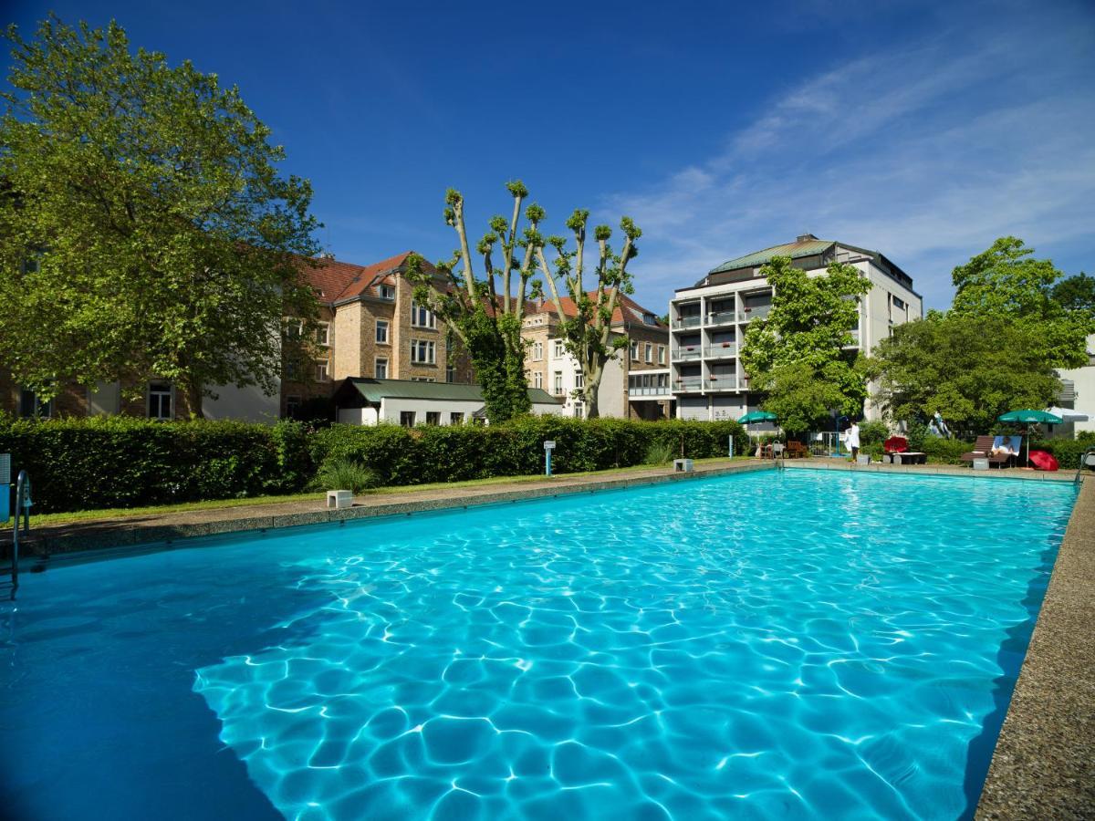 Bildungshaus St. Bernhard - Wohnen Und Tagen Hotell Rastatt Exteriör bild
