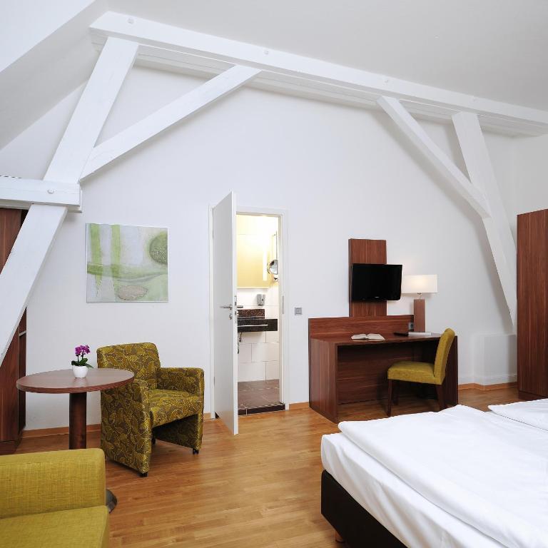 Bildungshaus St. Bernhard - Wohnen Und Tagen Hotell Rastatt Rum bild