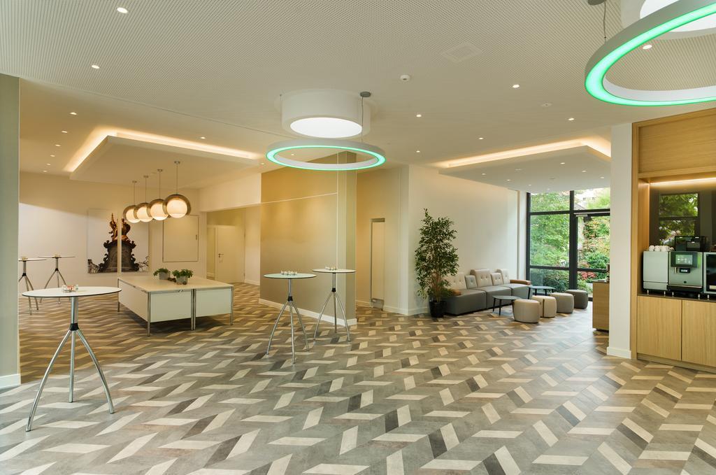 Bildungshaus St. Bernhard - Wohnen Und Tagen Hotell Rastatt Exteriör bild